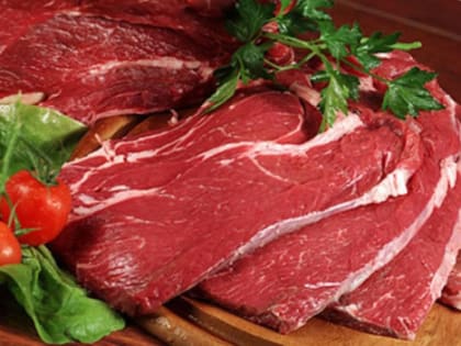 Пищевой технолог Попов назвал способ сделать мясо более безопасным перед готовкой