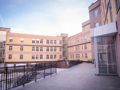 Школа в Соловьиной Роще в Смоленске приняла почти 500 ребят