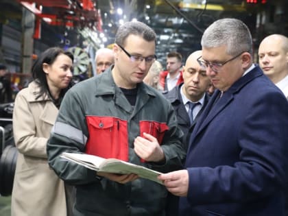 Александр Новиков посетил крупнейшие предприятия Минска