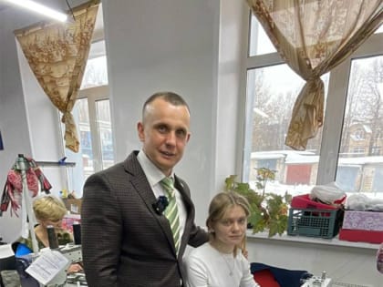 Максим Баранов: «А чем вы помогаете нашим ребятам?»