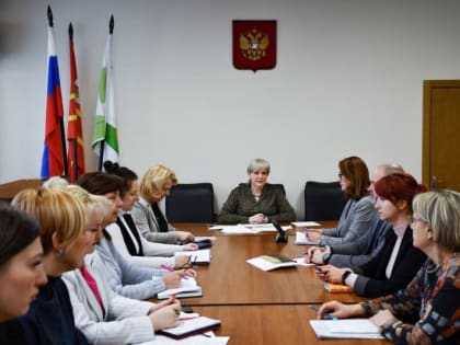 Состоялась рабочая встреча Главы Смоленского муниципального округа с заместителем директора Смоленского филиала 