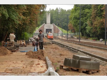 Ремонт в парке: обновление аллеи и мемориала