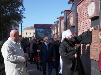 Архипастырь принял участие в торжествах по случаю 90-летия образования Руднянского района