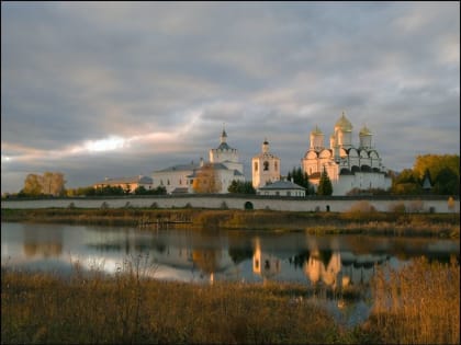 Митрополит Исидор совершил полиелей в Свято-Троицком Болдином мужском монастыре