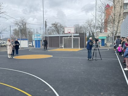 Юлия Прохоренкова: «Спорт объединяет поколения, делает людей сильнее и выносливее»