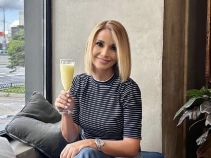 «Страсти.ру»: рассказавшая тайну Заворотнюк Орлова пропустила прощание с ней из-за отсутствия в стране