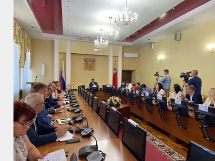 Новые поручения для Смоленска по вопросам взаимодействия с управляющими компаниями