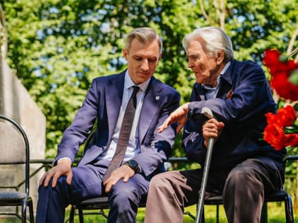 Василий Анохин почтил память погибших в годы войны студентов и преподавателей МГУ