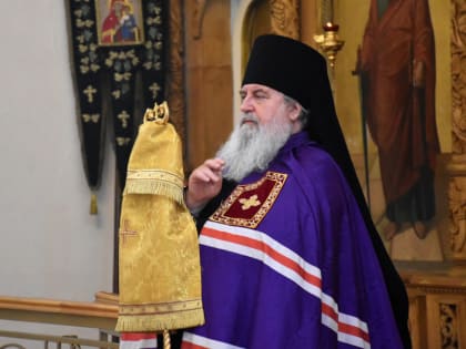 Архиерейское богослужение в Неделю 10-ю по Пятидесятнице в Свято-Троицком кафедральном соборе г. Вязьма