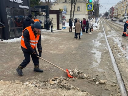 В Смоленске коммунальщики усилили работу в ночное время