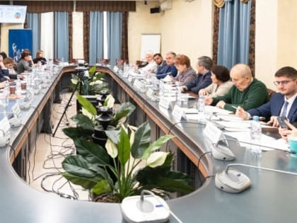 Необходимо снизить социальную напряженность за счет повышения качества медицинских услуг