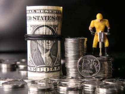 Индия начинает отказываться от расчетов в долларах в торговле с ОАЭ