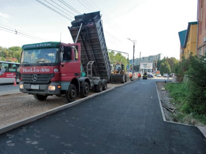 В Смоленске отремонтировали проблемный тротуар на улице Нормандия-Неман