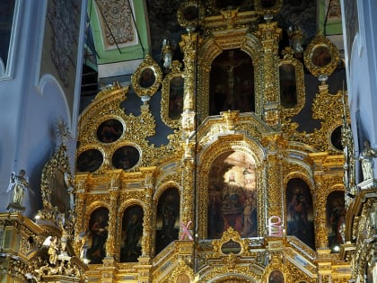 Архипастырь совершил Всенощное бдение в Свято-Успенском кафедральном соборе города Смоленска