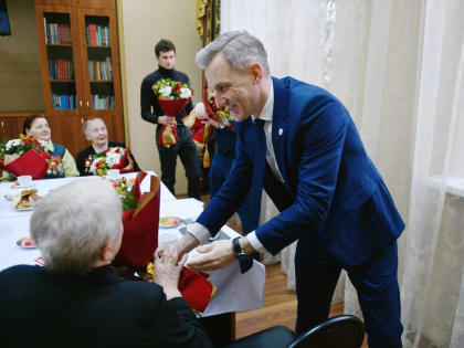 Василий Анохин встретился с бывшими малолетними узниками фашистских концлагерей в преддверии подготовки к 80-летию Победы