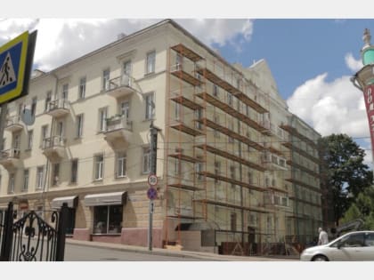 В Смоленске приступили к ремонту фасадов зданий