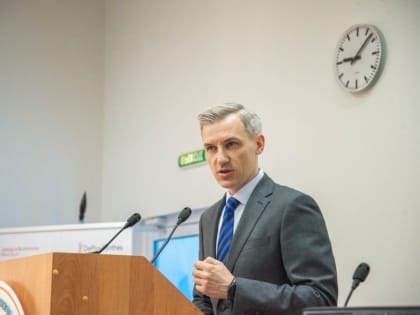 Василий Анохин поприветствовал участников олимпиады в сфере травматологии и ортопедии