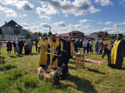 Освящение камня в основание храма свв. равноапп. Кирилла и Мефодия в Десногорске