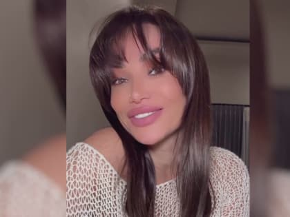 Айза призналась, что её бюст после пластики стал упругим