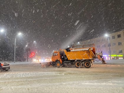 Мэрия предупредила автомобилистов о запрете парковки на ряде улиц Смоленска