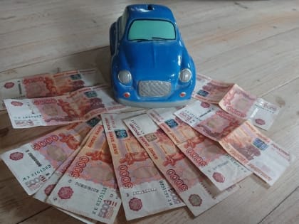 В Смоленской области у водителя украли коробку со 100 млн. рублей