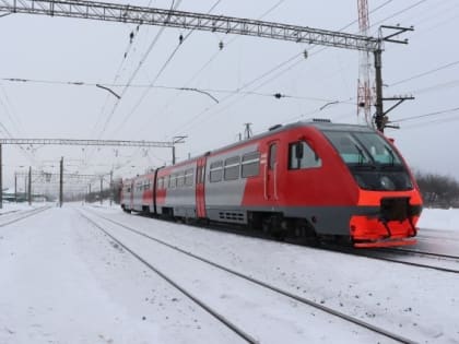 Расписание некоторых пригородных поездов в Смоленской области изменится в праздничные дни февраля и марта