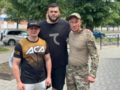 Максим Баранов: «Именно такими храбрыми мужчинами славится наш город-герой Смоленск»