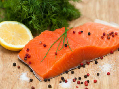 Употребление рыбы и водорослей поможет снизить риски развития деменции