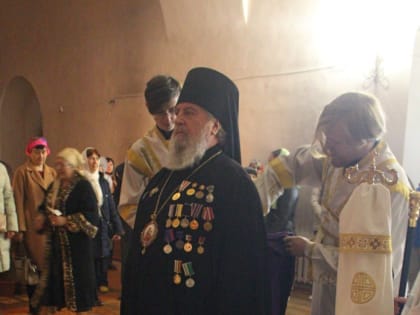 В праздник Светлого Христова Воскресения Епископ Вяземский и Гагаринский Сергий возглавил торжественное богослужение в Свято-Троицком кафедральном соборе города Вязьмы