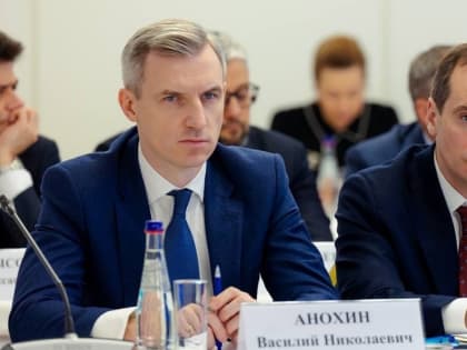 Василий Анохин рассказал о развитии строительства и ЖКХ Смоленской области на совместном заседании членов Госсовета и Госдумы