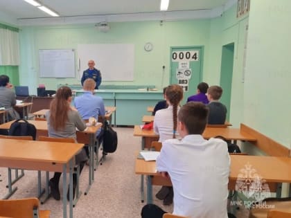 В Рудне школьники узнали о правилах безопасного поведения у воды