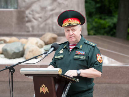 Генерал-полковник Виктор Стригунов открыл военно-патриотические сборы «Гвардейская смена. Бородино-2022»