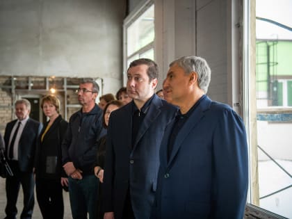 Вячеслав Володин обсудил с Алексеем Островским ход работ по расширению «Лицея-интерната Феникс»