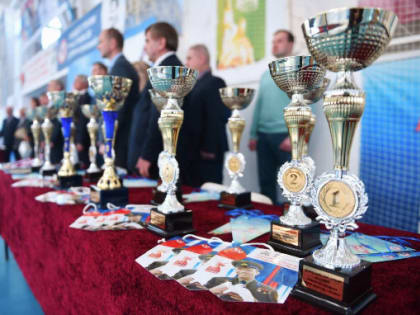 На Смоленщине открыли Всероссийский турнир по самбо памяти Юрия Гагарина