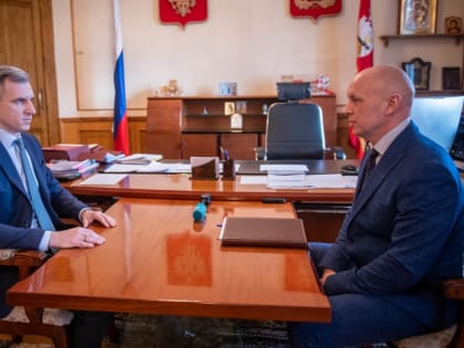 Василий Анохин обсудил с Дмитрием Близученко планы развития Рославльского района Смоленской области
