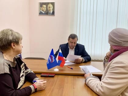 Помощь жителям сельских поселений и местным учреждениям досуга. Депутаты облдумы от «Единой России» рассказали, как провели неделю