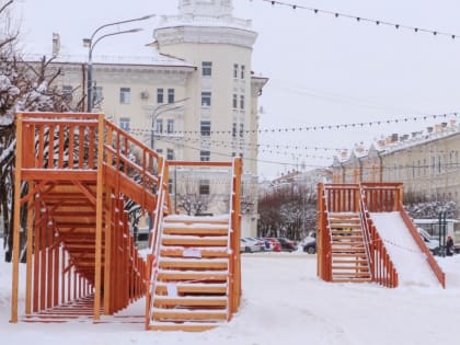 Хоккейные коробки и катки в Заднепровском районе