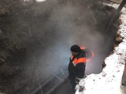 В Смоленске продолжили ликвидировать последствия снегопада