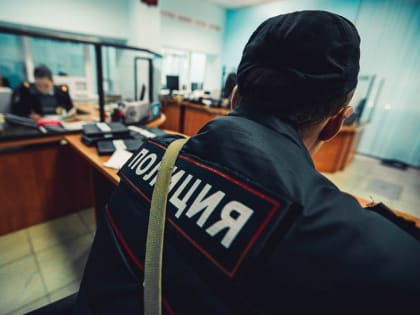 Житель Смоленской области в новый год избил и ограбил знакомого