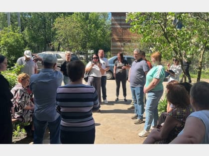 Александр Новиков совершил очередную рабочую поездку по Промышленному району Смоленска