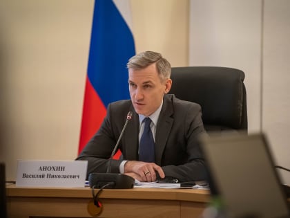 Василий Анохин поручил создать филиал муниципального предприятия «Зеленстрой» для уборки улиц Смоленска