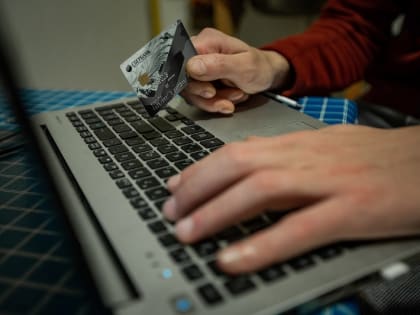 Под видом правоохранителей мошенники заработали на смолянах 140 тысяч рублей