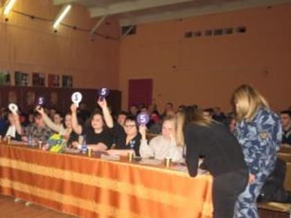 А ну-ка, девушки!