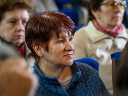 Смоленских врачей и учителей обеспечат жильем