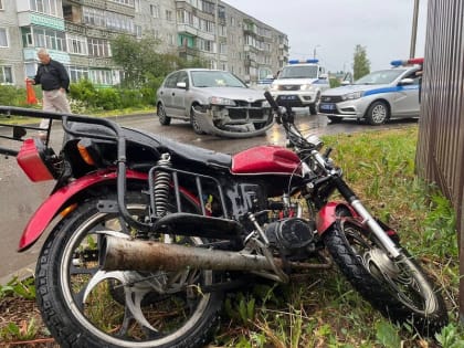 В ДТП в Смоленской области пострадали двое несовершеннолетних