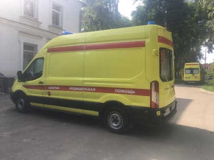 93-летний актёр Иван Краско открыл турнир по футболу в Санкт-Петербурге, он почувствовал себя плохо и ему вызвали скорую