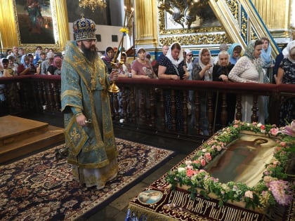 Архипастырь совершил богослужение в день Успения Пресвятой Богородицы