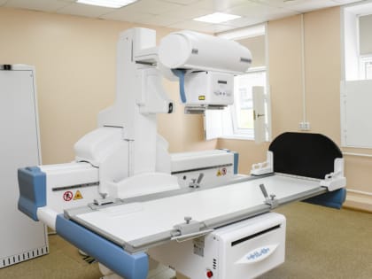 Бабкина, Пугачёва и Киркоров оказались в обширном списке клиентов пластических хирургов