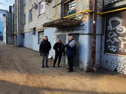 Михаил Радченков продолжает помогать жителям в благоустройстве дворовых территорий