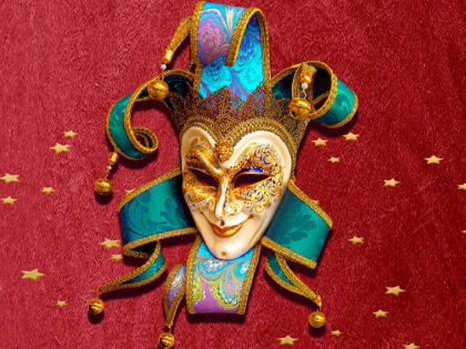 Смолянам покажут маски Пьеро, Казановы и Доктора Чумы